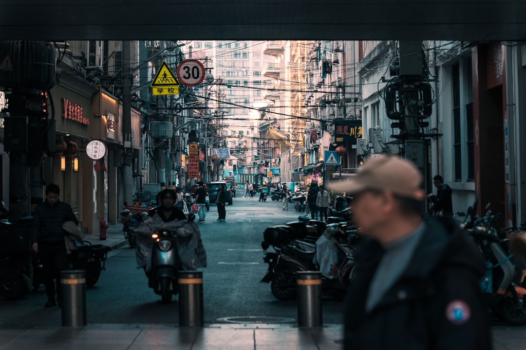 인공지능 이미지 편집 작업 모습