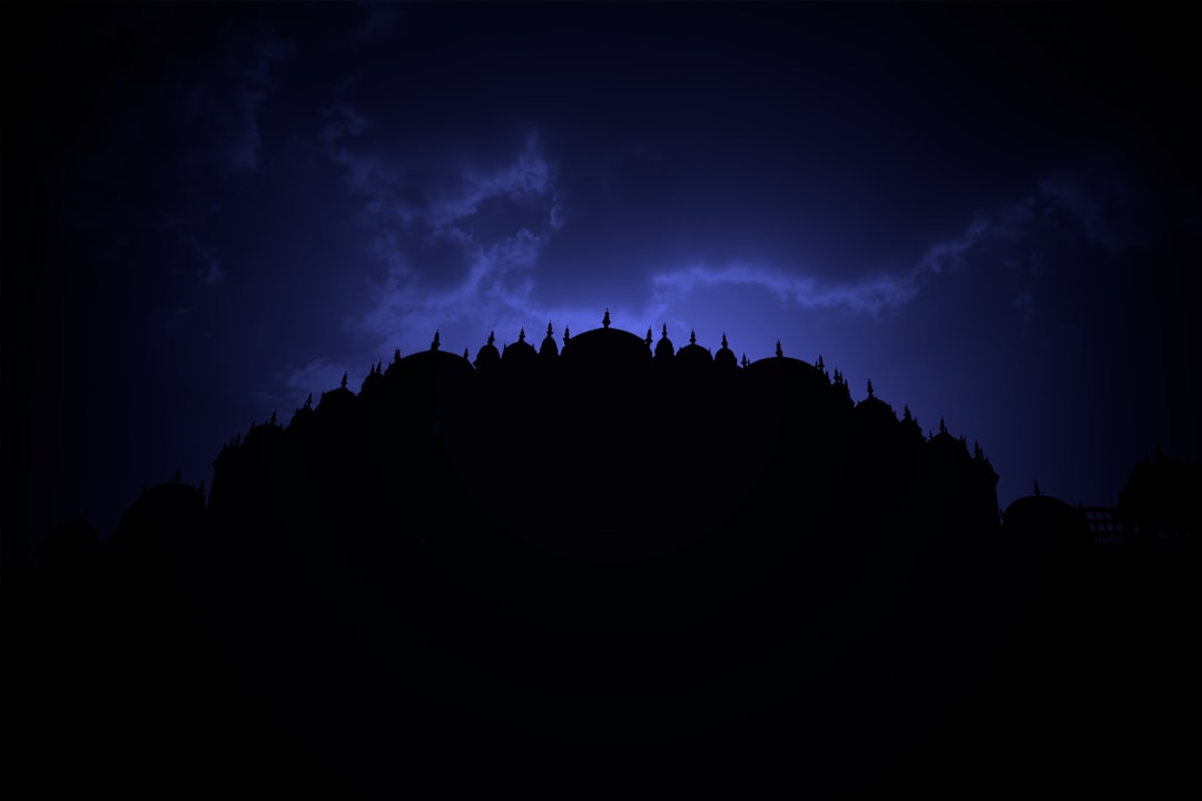 night theme web application